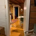 Saariselaellae, Sielukas Hirsimoekki - Unique *