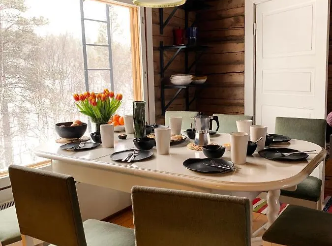 Saariselaellae, Sielukas Hirsimoekki - Unique * Saariselka