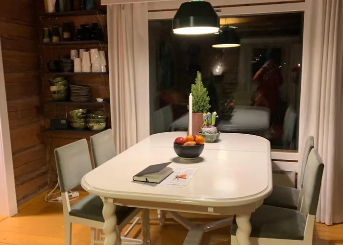 Saariselaellae, Sielukas Hirsimoekki - Unique *